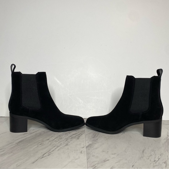 New! Steve Madden Rhiannon Black Suede Chelsea Bootie 7 1/2 M - Picture 5 of 14
